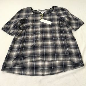 NWT BCBGeneration Plaid Hi-Low Short Sleeve Top Size XS Black White